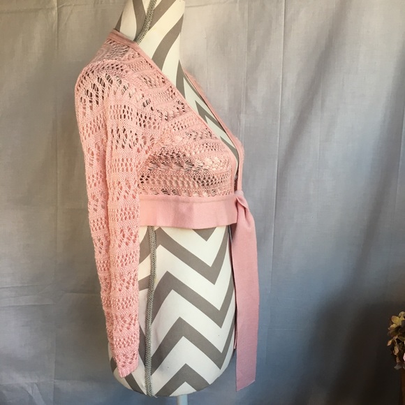 Armand and Alba pink crochet cardigan tie in front - Picture 4 of 6